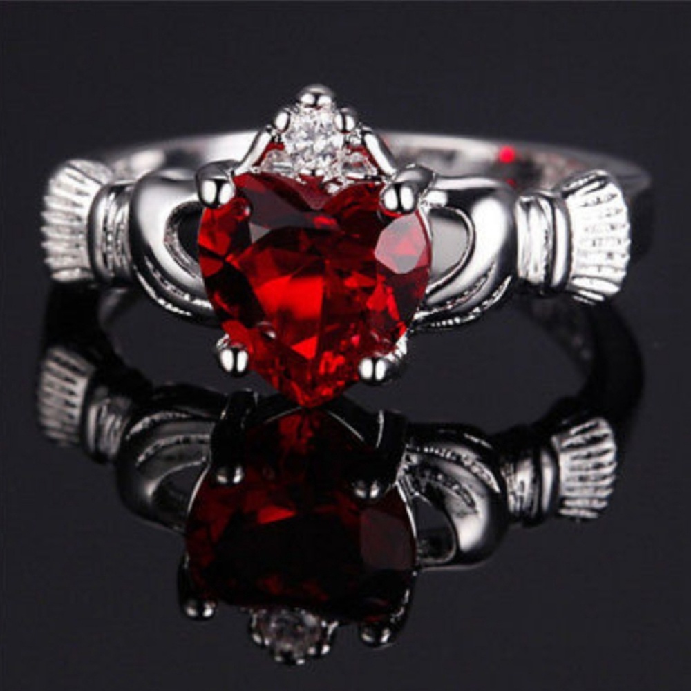 Claddagh Ring - Picture 2 of 2
